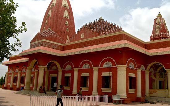 Nageshwarnath Temple