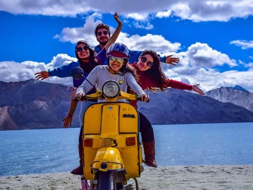 Ladakh Honeymoon Tour