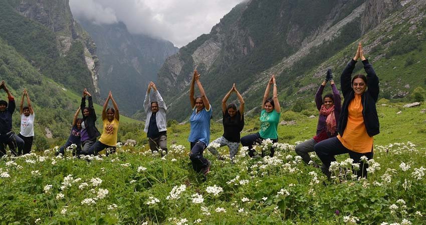 Valley Of Flowers Trekking Tour