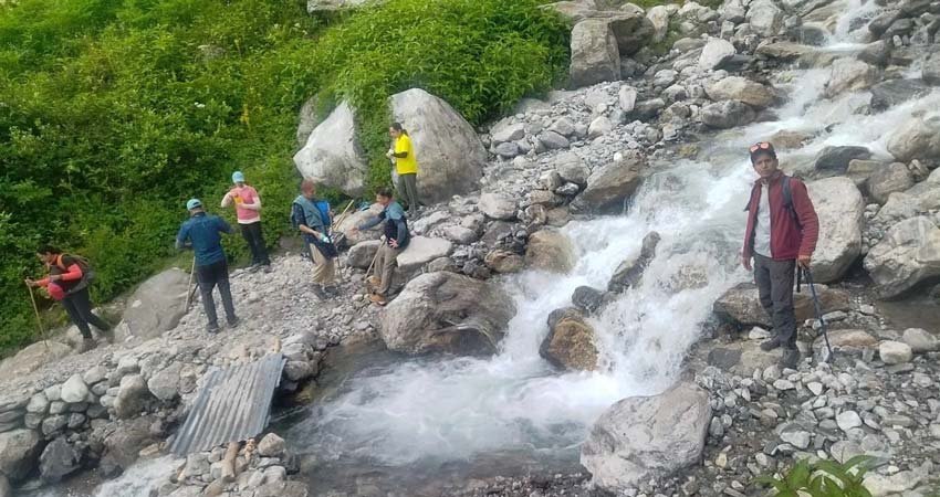 Valley Of Flowers Trekking Tour