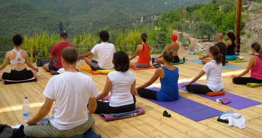 Haridwar & Rishikesh Yoga Tour  